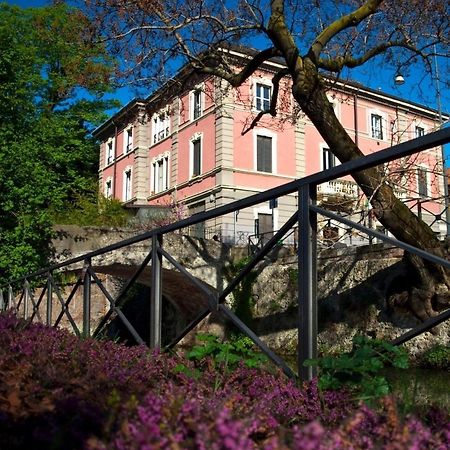Trilocale In Villa Signorile ミラノ エクステリア 写真