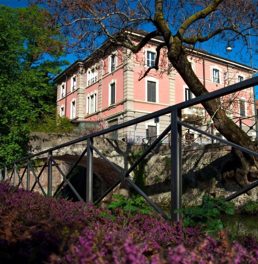 Trilocale In Villa Signorile ミラノ エクステリア 写真